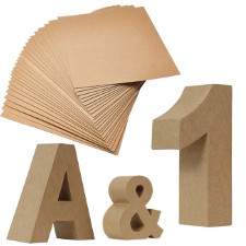 Figuren aus Pappe