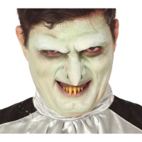 Scharfe Vampirzähne