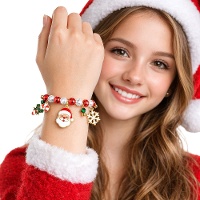 Klassisches Weihnachtsarmband mit Charms