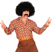 Hemd im 70er Jahre Hippie-Stil mit Rautenmuster