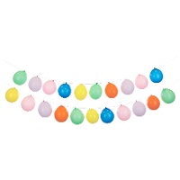 Girlande aus bunten Luftballons