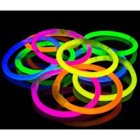 Leichte Armbänder - 100 Stück.
